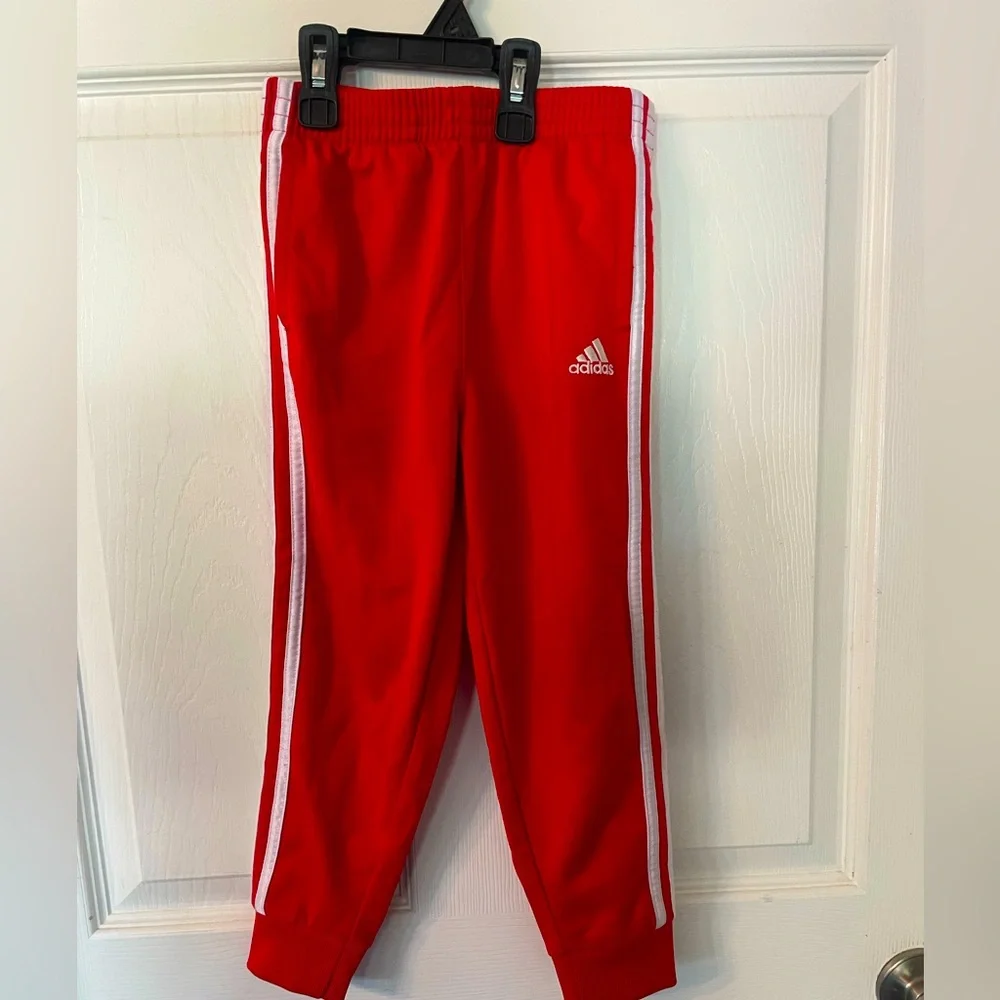 Adidas Kids Red Joggers Size 5 with White Stripes Trainers Like new condition - Picture 1 of 5